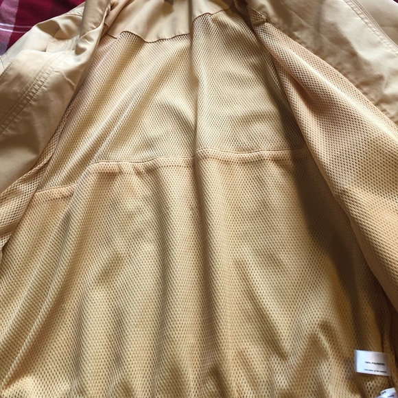 Cutter & Buck Men’s Medium Yellow Nautical Windbreaker Casual Sport Jacket - Picture 12 of 16